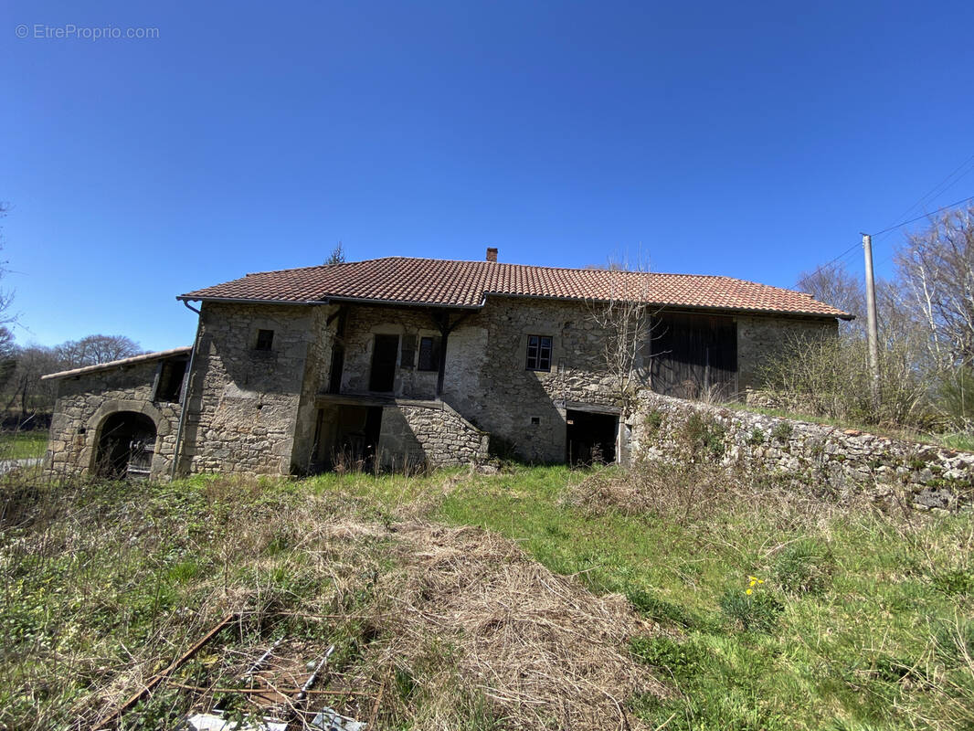 Maison à GORSES