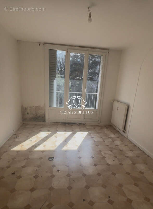 Appartement à OULLINS