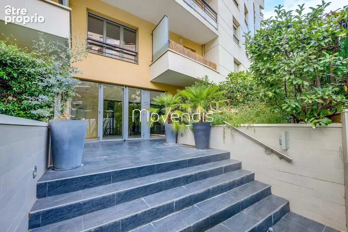 Appartement 4 pièces 86 m² à vendre à Paris-15e (75015) - photo 4
