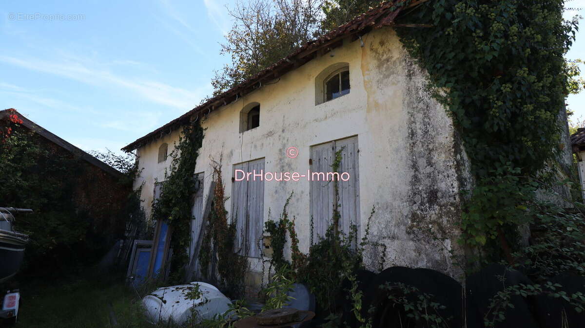 Maison à SAINT-SYMPHORIEN