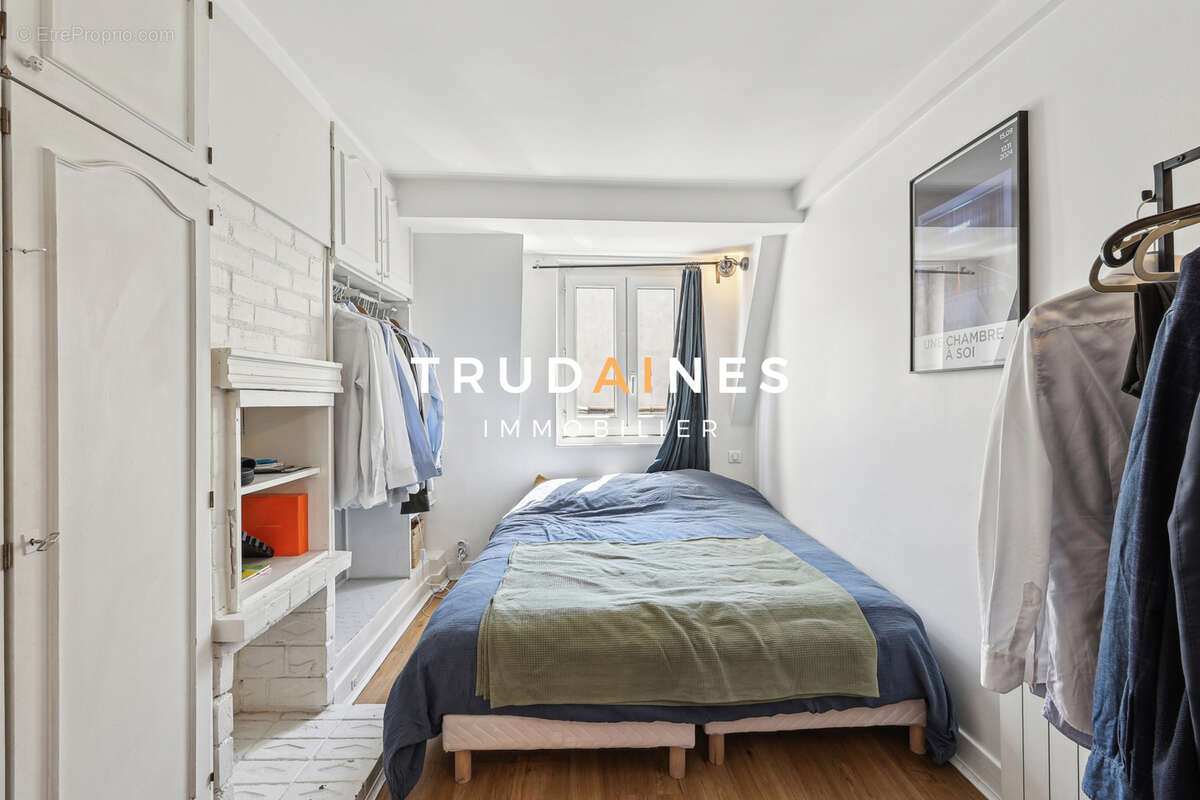 Appartement à PARIS-6E