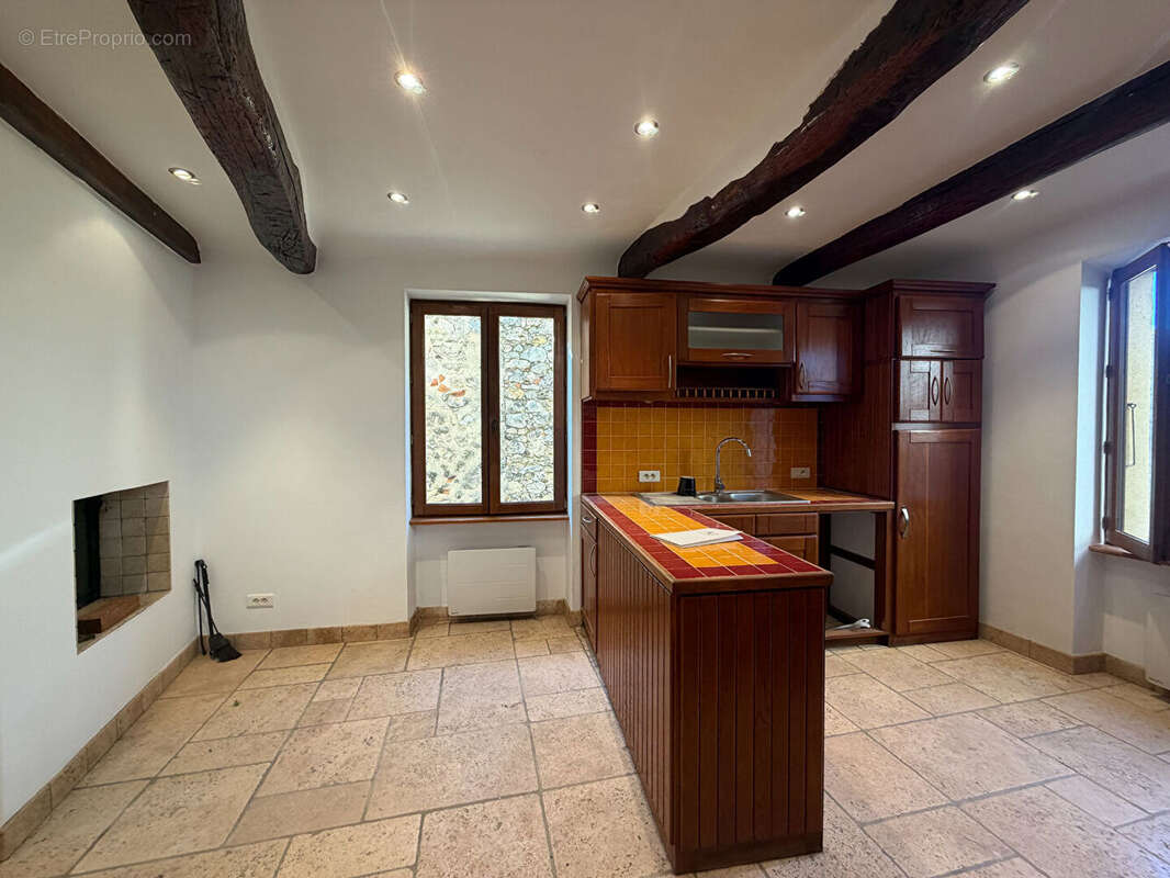 Maison à CALLIAN