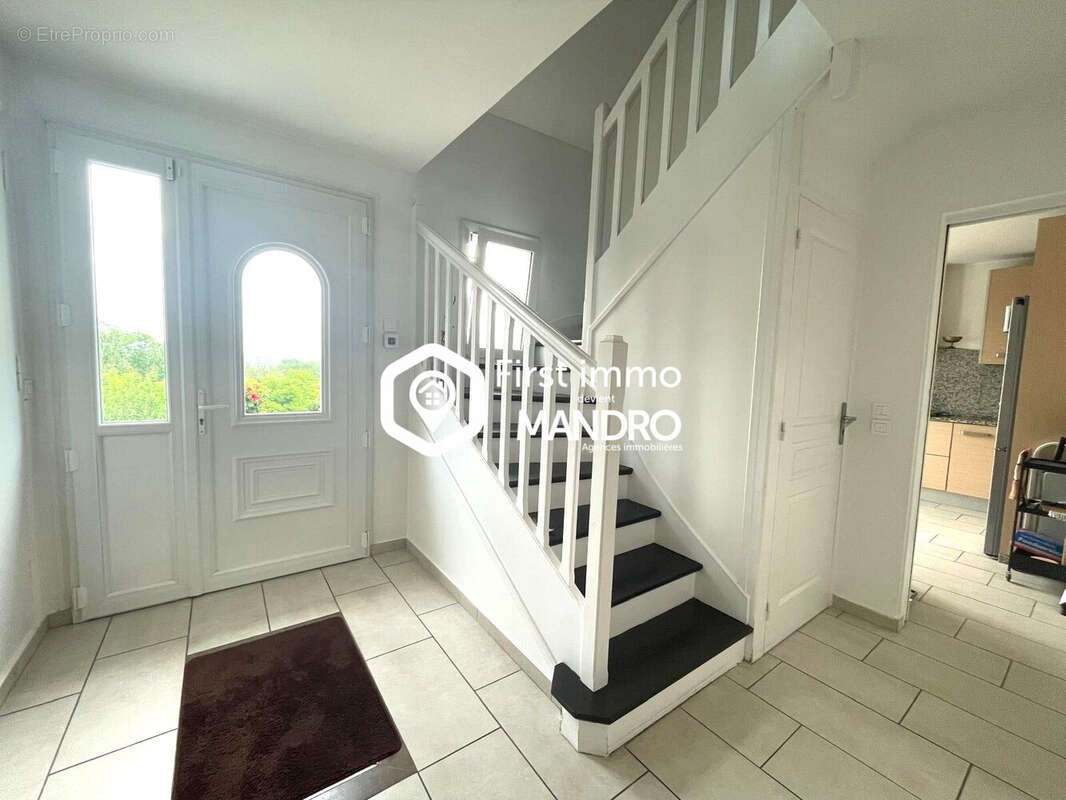 Maison à THORIGNY-SUR-MARNE