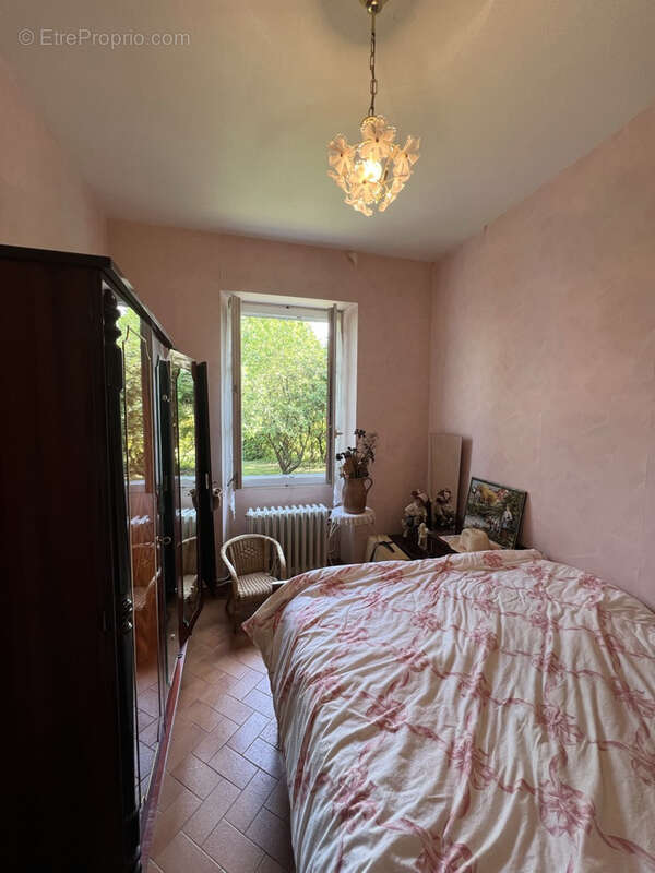 Maison à SURY-ES-BOIS