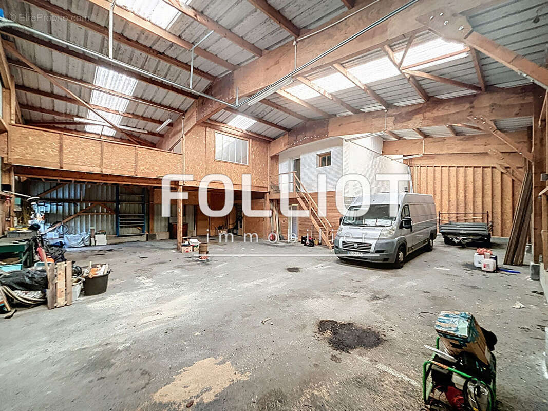 Commerce à DIVES-SUR-MER