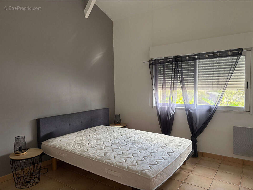 Maison à SAINT-CIERS-SUR-GIRONDE