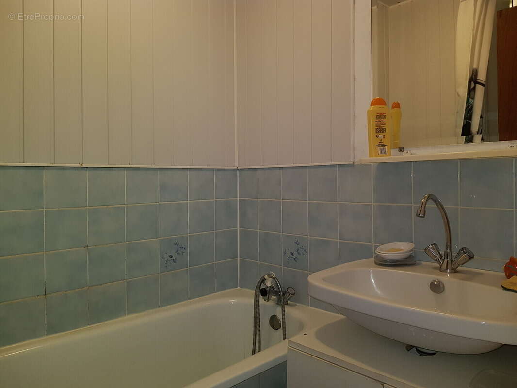 Appartement à CHASTREIX