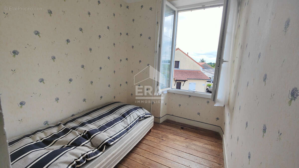 Maison à MAUPREVOIR