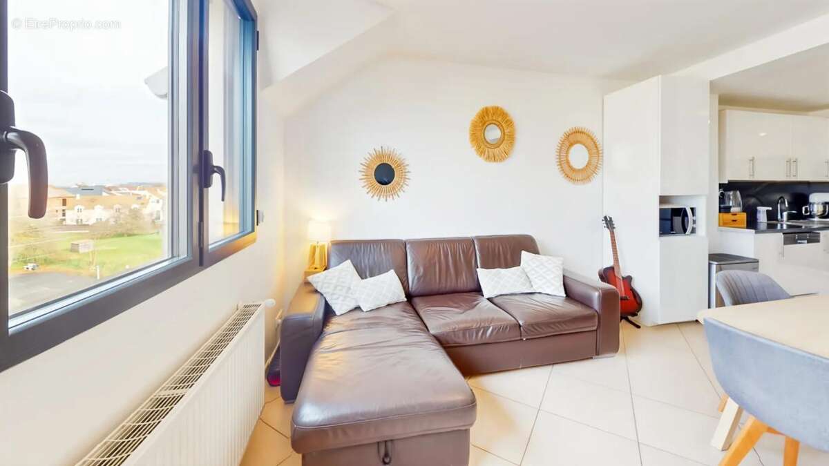 Appartement à SARTROUVILLE