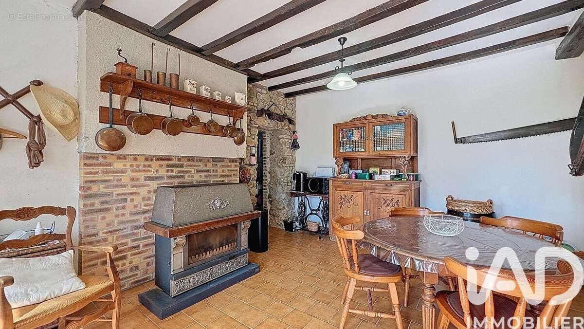Maison 105 m² à Bresnay  - photo 4