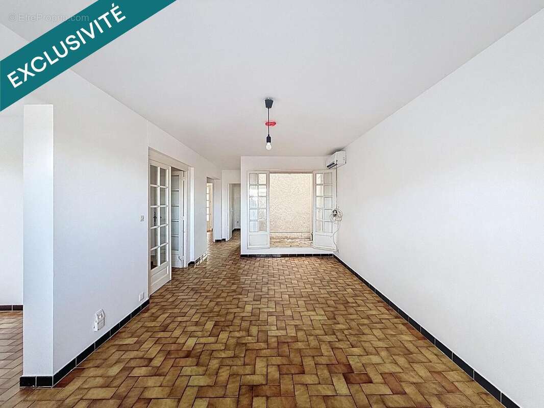 Photo 3 - Maison à ROQUEBRUNE-SUR-ARGENS
