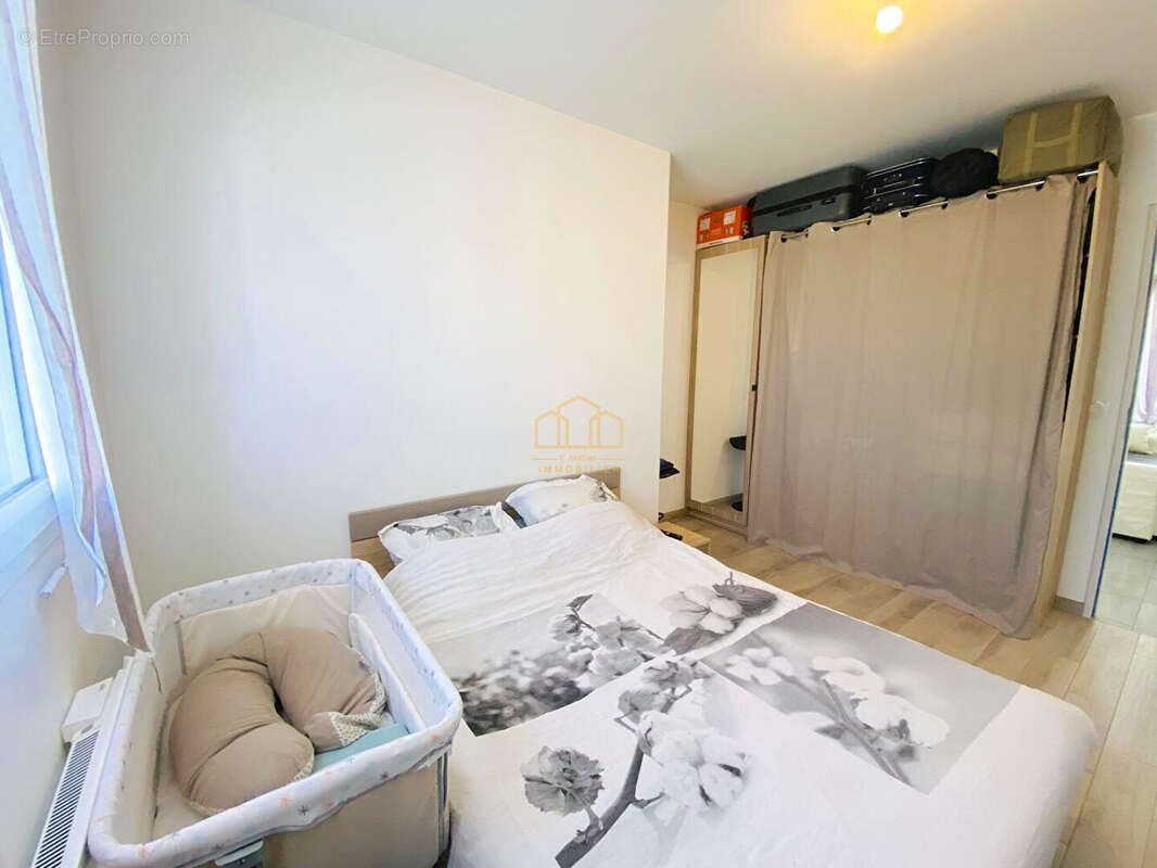 Maison à PARENTIS-EN-BORN