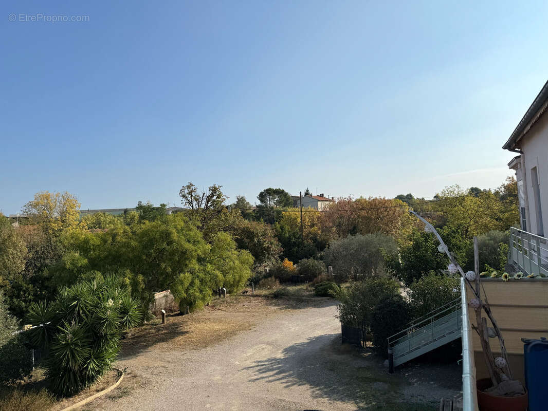 Appartement à LAURENS