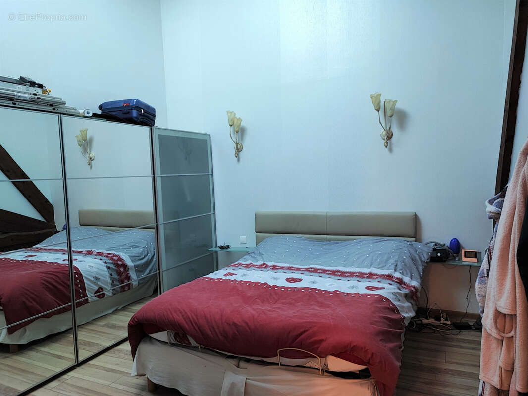 Appartement à LA REDORTE