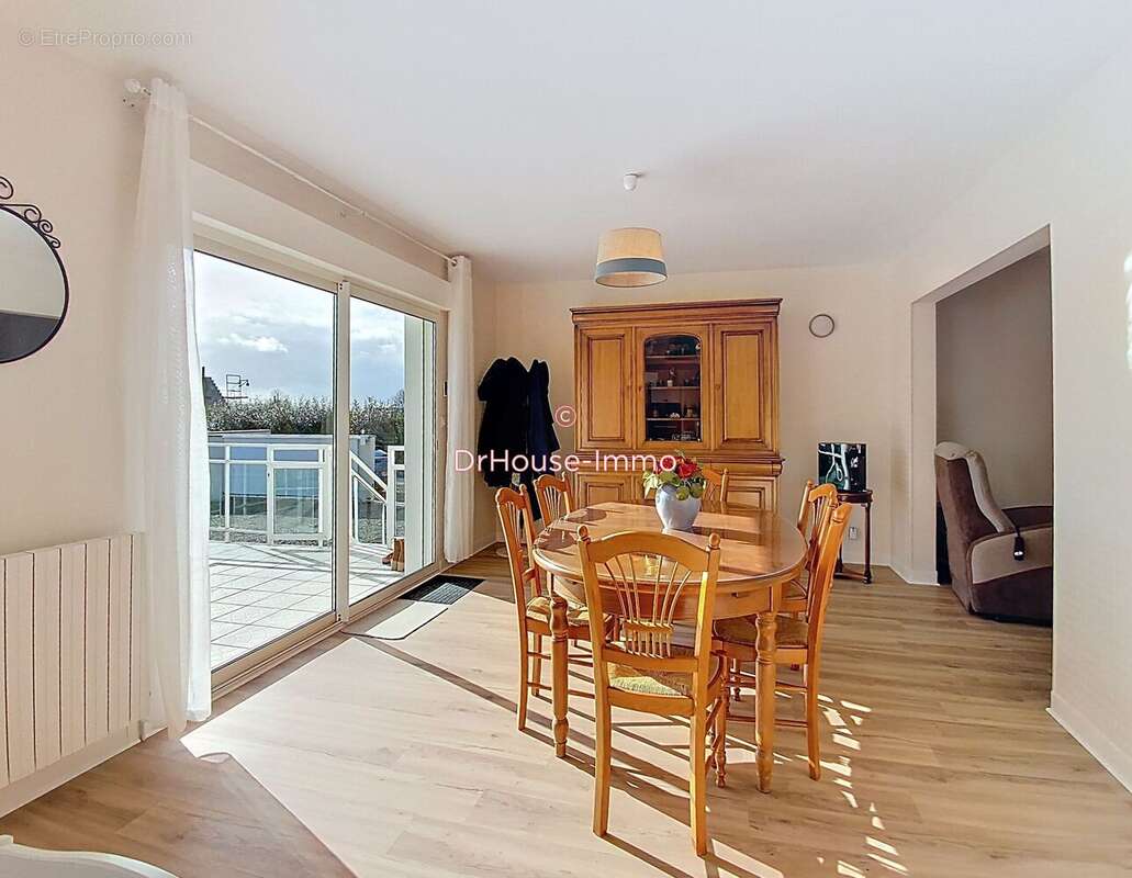Maison 133 m² à Saint-Senier-Sous-Avranches  - photo 24