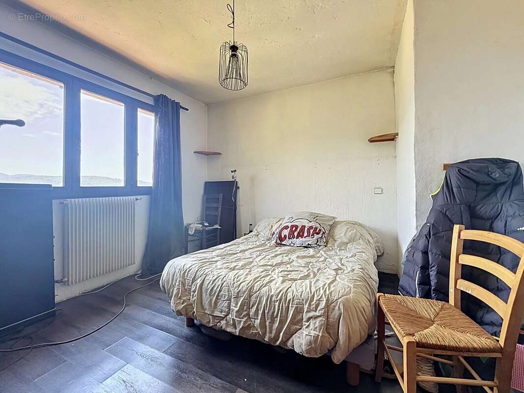 Villa individuelle divisée en 2 appartements – Bonson - photo 23