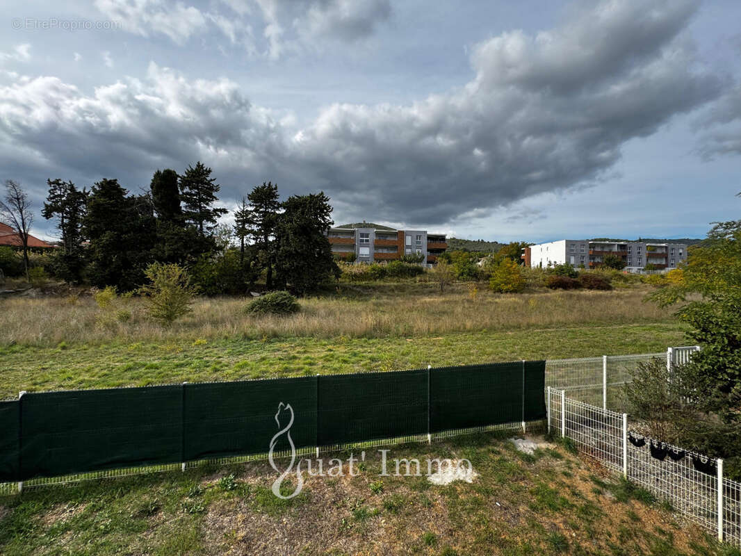 Appartement T3 lumineux avec terrasse et vue dégagée   Manosque - photo 6
