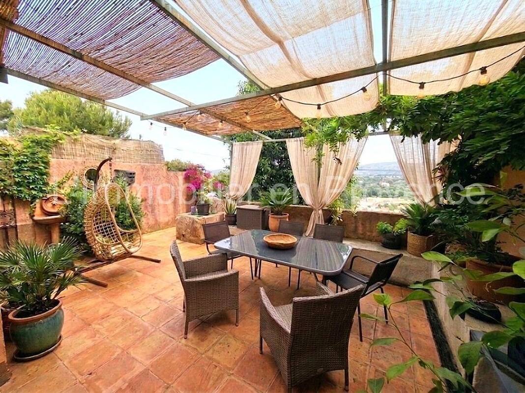 Maison à MARSEILLE-11E