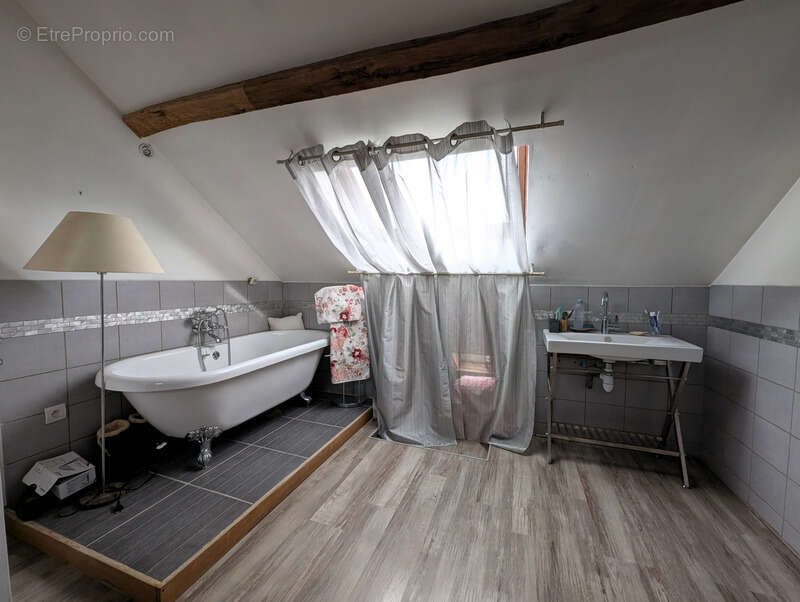 Maison à VITRY-AUX-LOGES