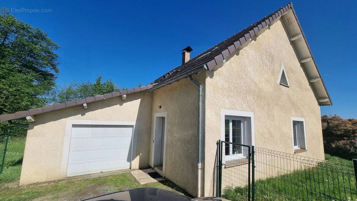 Photo 1 - Maison à LIGNY-EN-BRIONNAIS