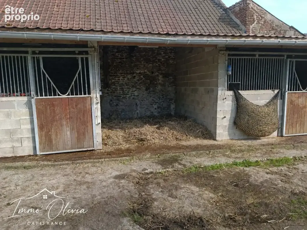 Corps de ferme d'exception charme, volume et authenticité - photo 15
