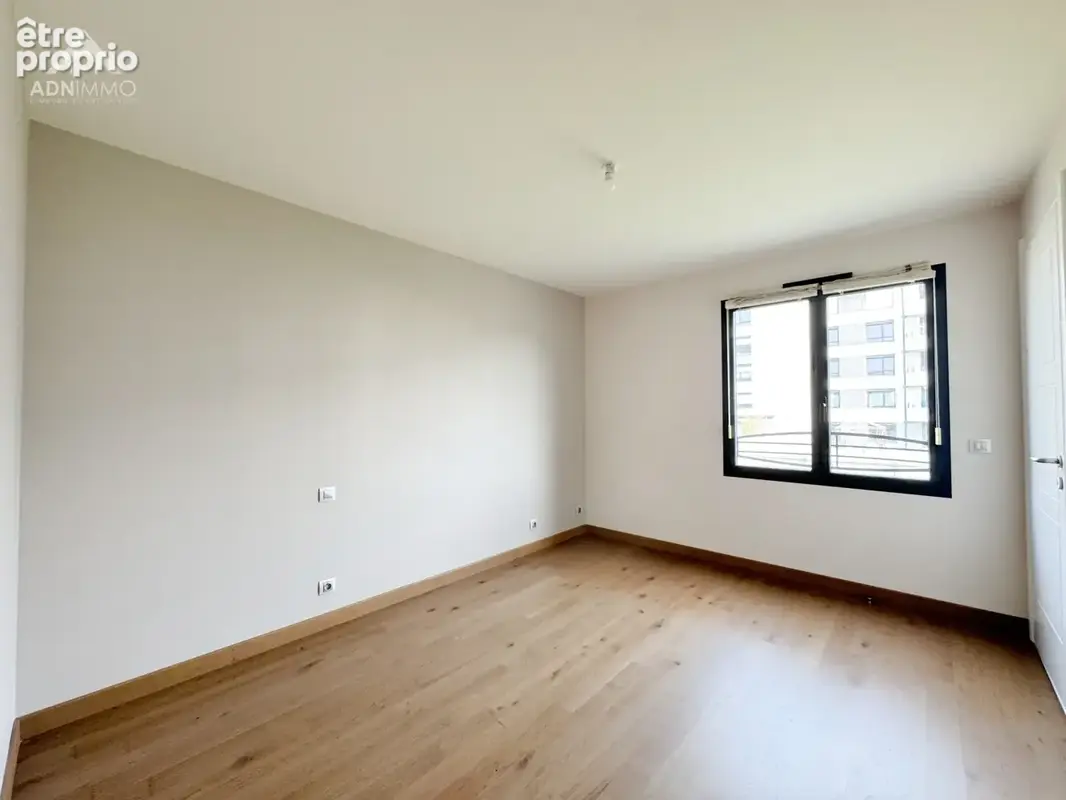 Appartement 4 Pièces 133 m2 - photo 6