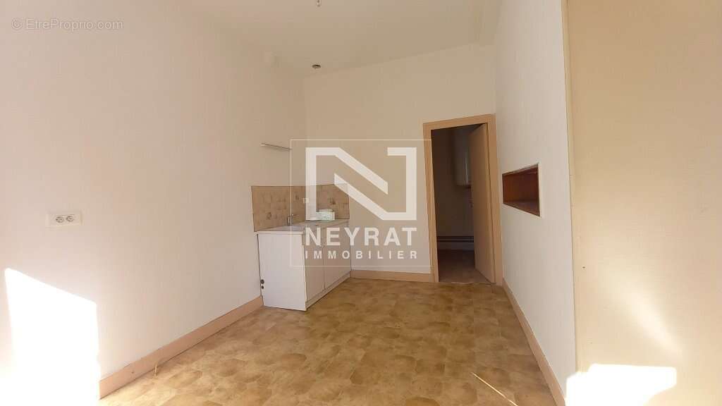 Appartement à ARNAY-LE-DUC