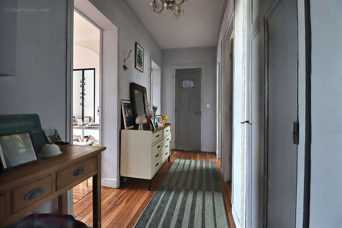 Appartement à COLOMBES