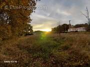 Terrain à CHATEAU-L&#039;EVEQUE