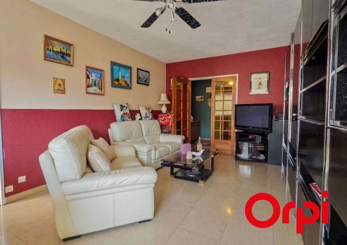 Appartement à LYON-8E