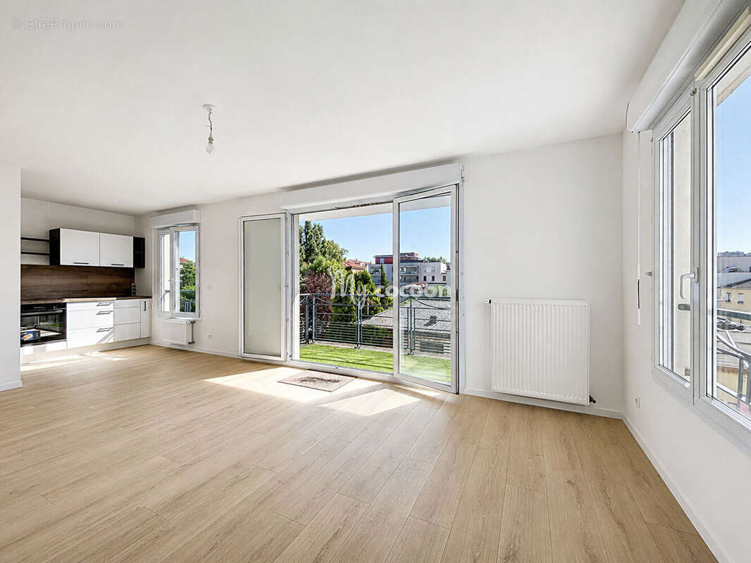 Appartement T2 - 46 m² - Cave et Garage - photo 2