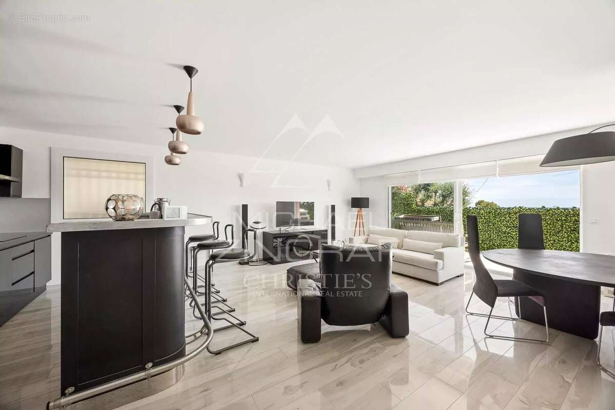 Appartement à VILLEFRANCHE-SUR-MER