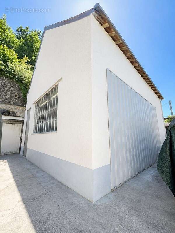 Maison à MONTS