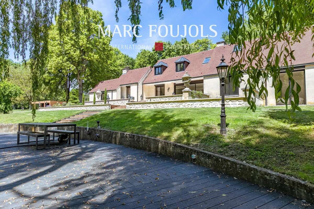 Maison à FONTAINE-CHAALIS