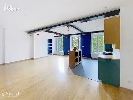 Appartement de type 3 - 85 m2 - 5ème étage - LYON 7 - Proche des quais - photo 3