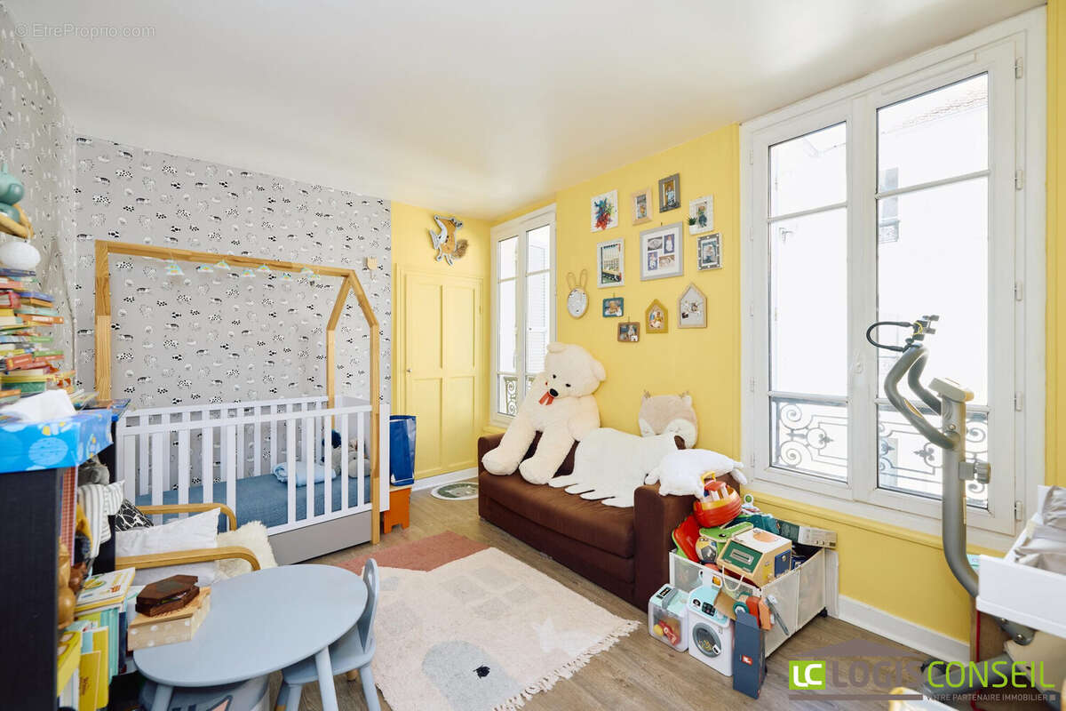 Appartement à BOURG-LA-REINE