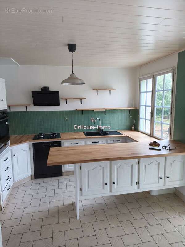 Maison 123 m² à Bournezeau  - photo 3
