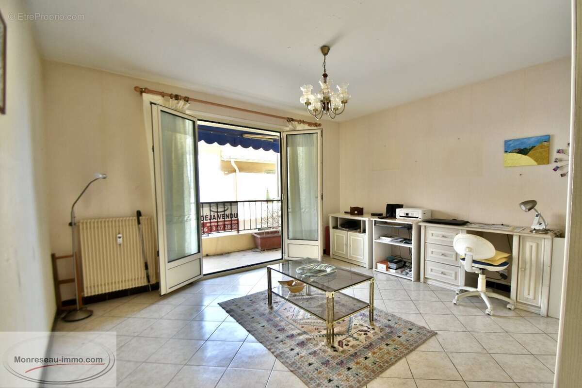 Appartement à CAP-D'AIL
