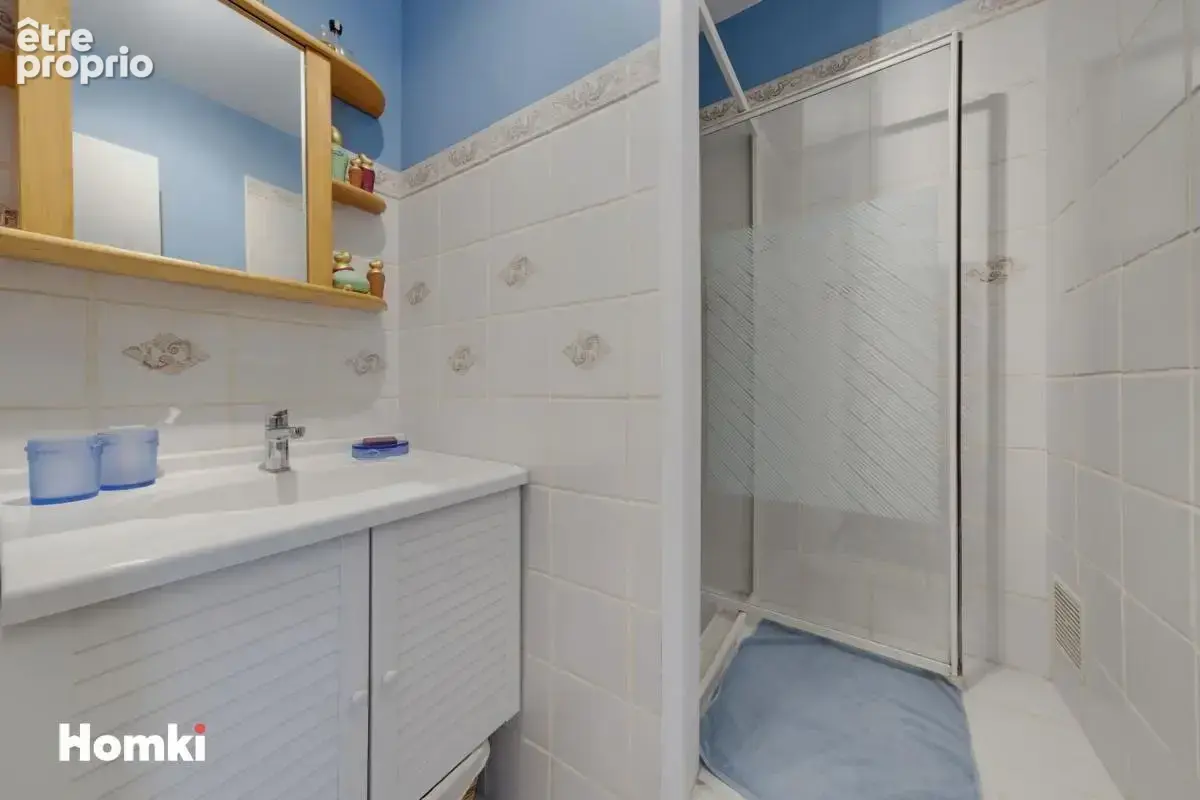 Appartement T5 de 96 m² à Bordeaux 33000, Rue Caillou - photo 9