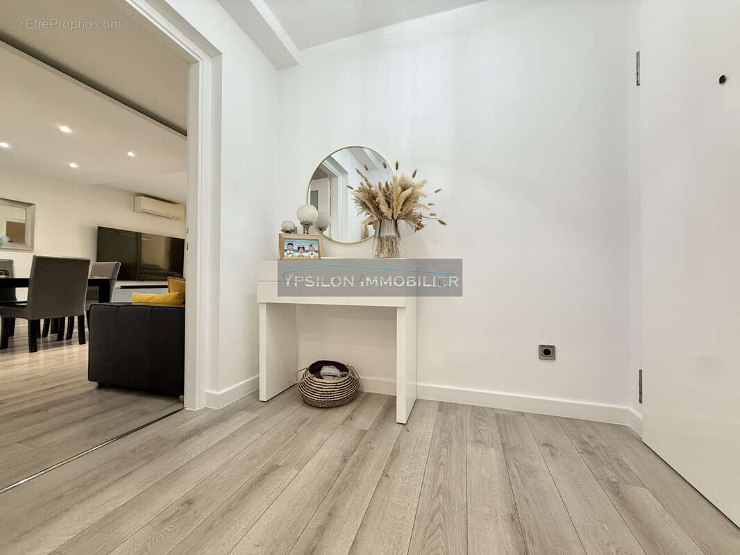 Appartement à BEAUSOLEIL