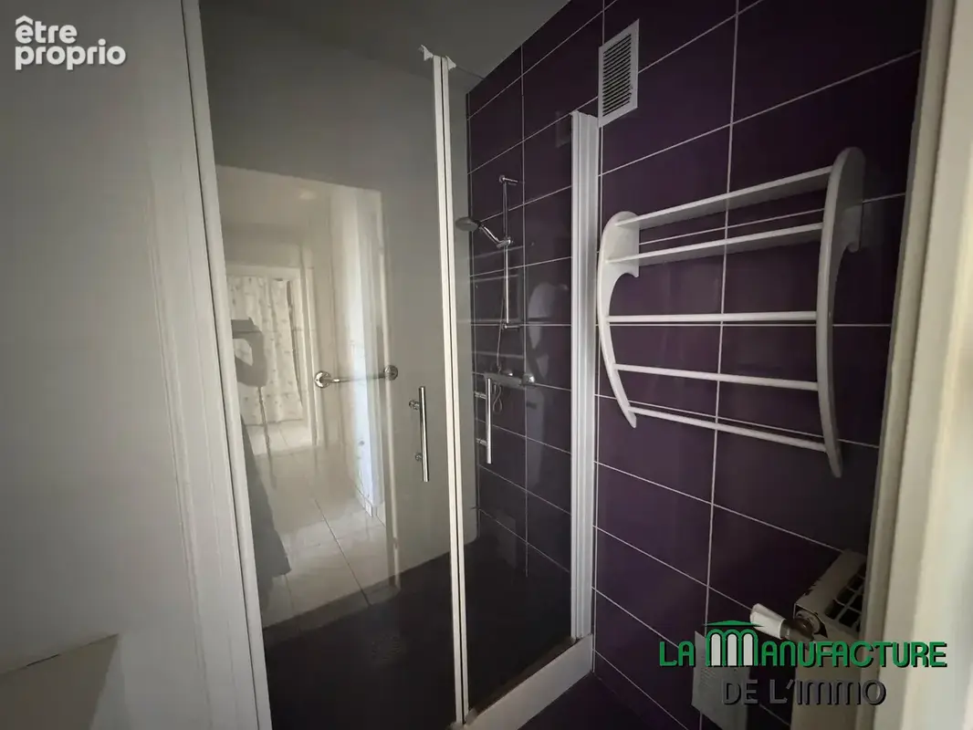 Appartement F3 - 69,37M2 - Cave - Saint-Etienne Secteur La Metare. - photo 11