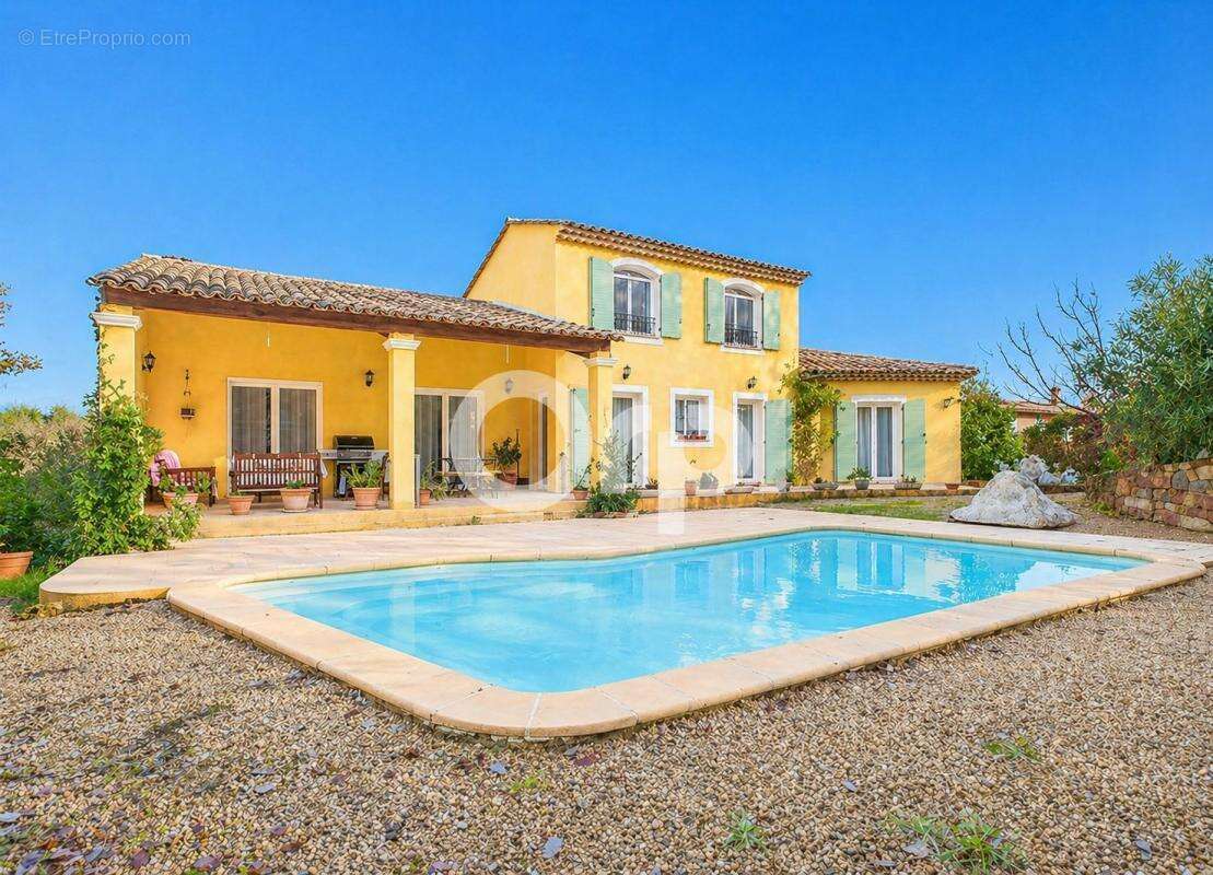 Maison à FAYENCE