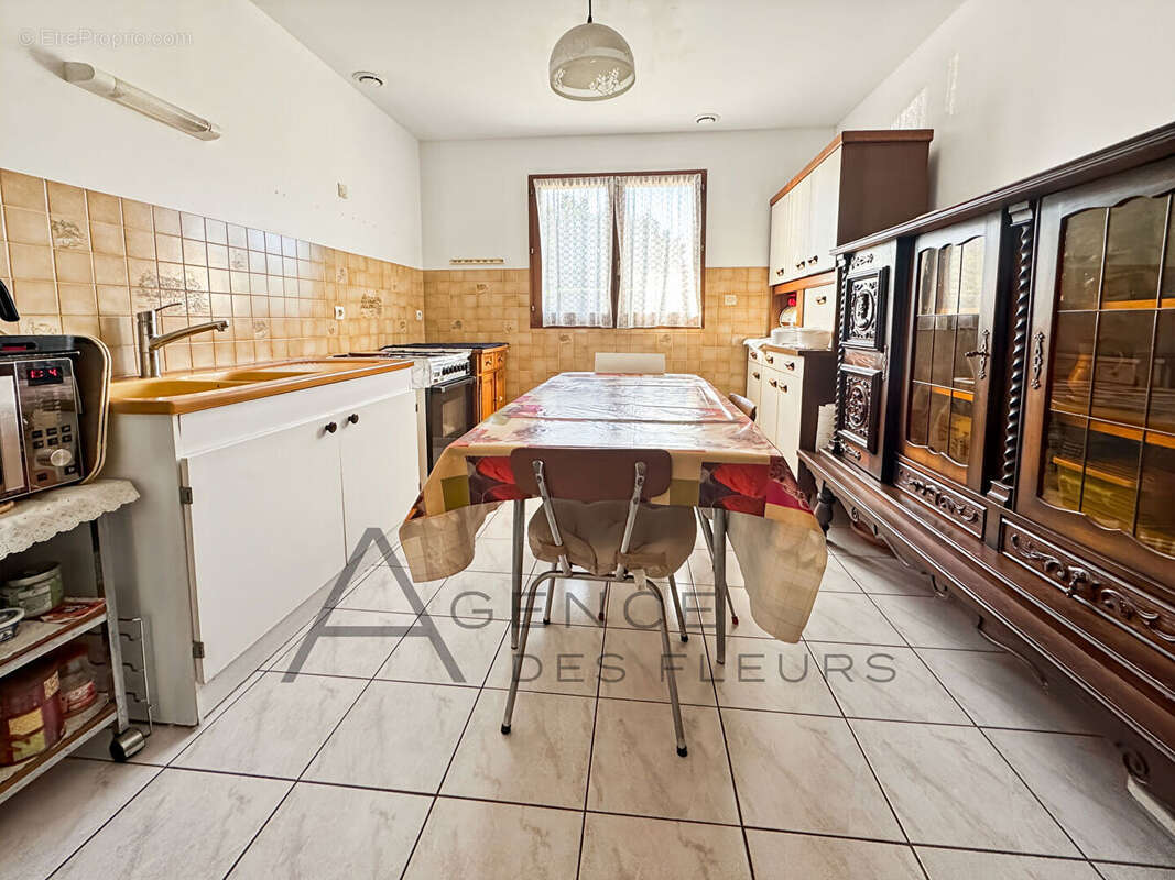 Maison à TOURVILLE-LA-RIVIERE