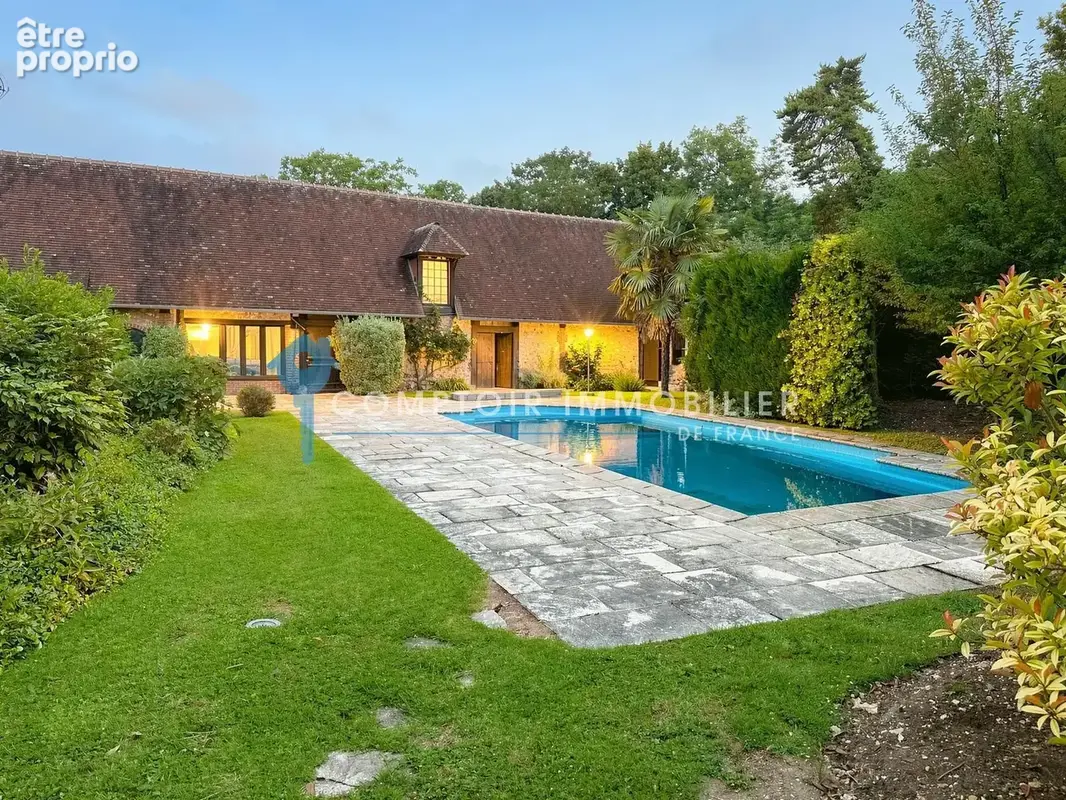 A vendre Dpt Eure (27) proche Evreux Ancien Moulin de charme avec piscine sur terrain de 7 400 m2 au bord de r - photo 2