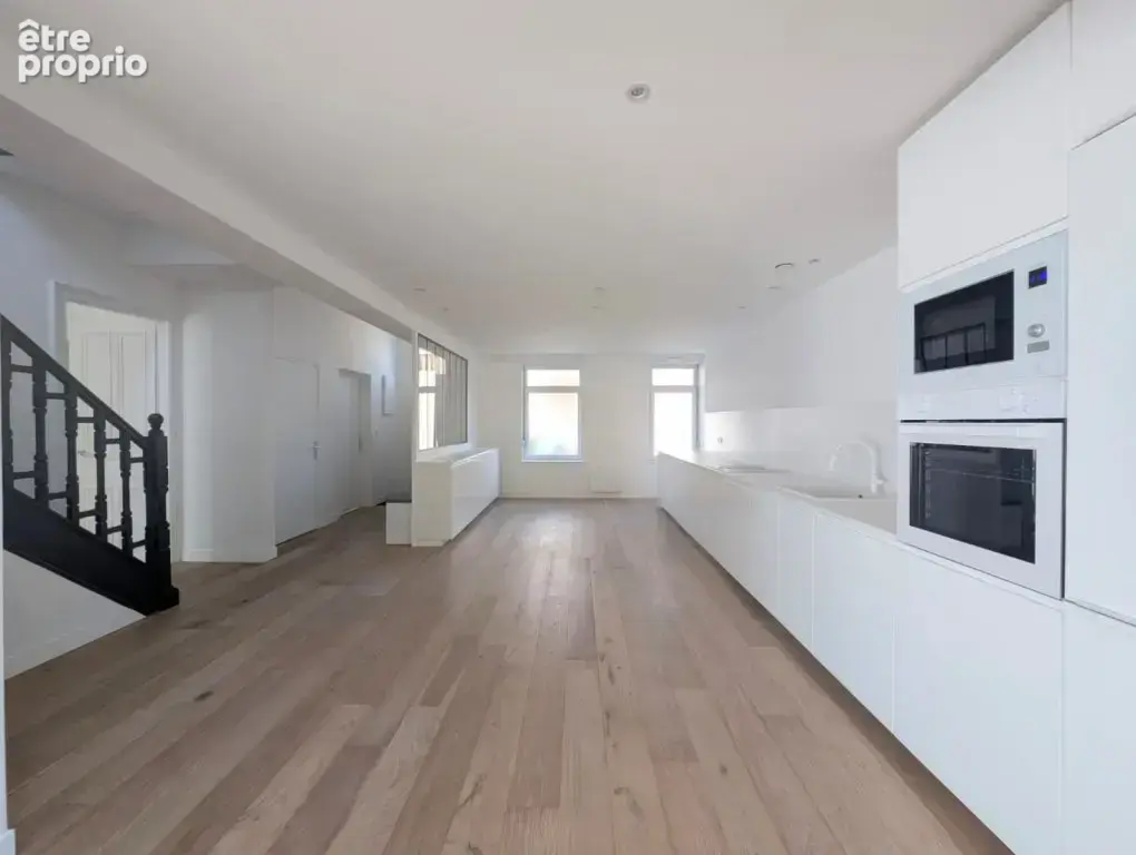 Magnifique maison familiale en centre-ville de Marquette – Volume & Cachet préservé - photo 5