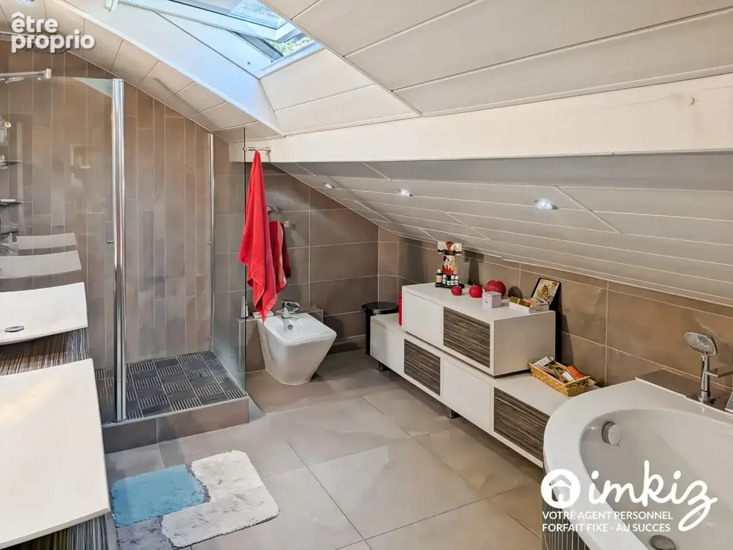Maison familiale 178 m² avec piscine chauffée - photo 15