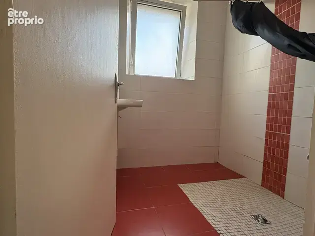 A Vendre Belle maison 104 m2 2 chambres à Vendrennes - photo 8