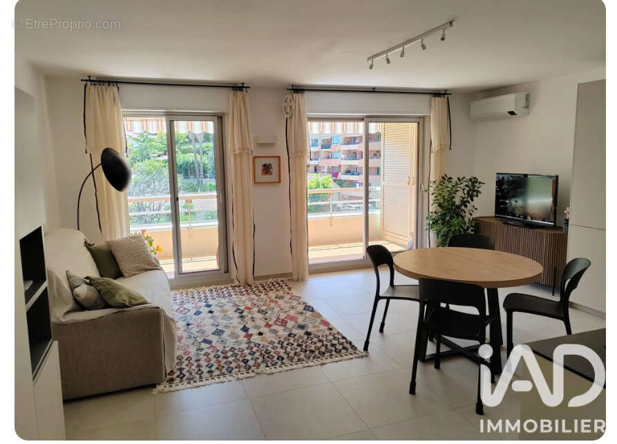 Appartement 80 m² à Menton  - photo 8