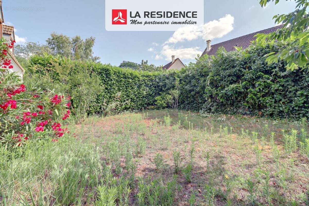 Maison à VERNEUIL-SUR-SEINE