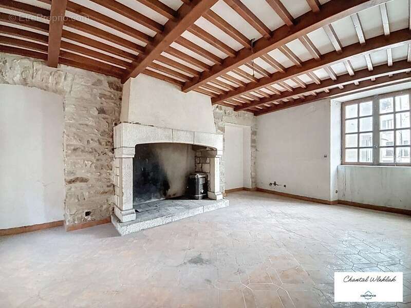 Maison à LABLACHERE
